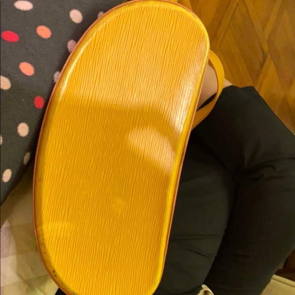 Authentic LOUIS Vuitton Gobelins Backpack - Picture 7 of 8